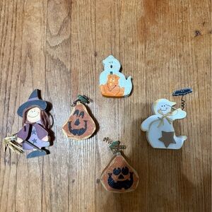 Halloween mini figures